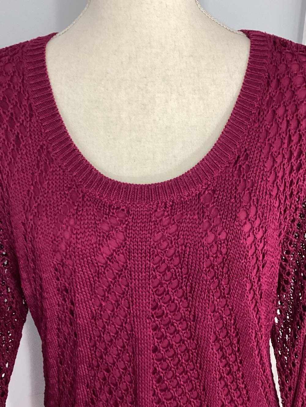 VTG JONES NEW YORK COLLECTION L-XL BURGUNDY CROCHET SWEATER LINED BOHO